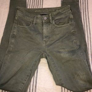 American Eagle Olive Jeans